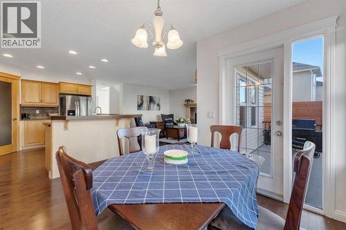 29 Sunset Close, Cochrane, AB - Indoor Photo Showing Dining Room