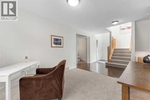 29 Sunset Close, Cochrane, AB - Indoor