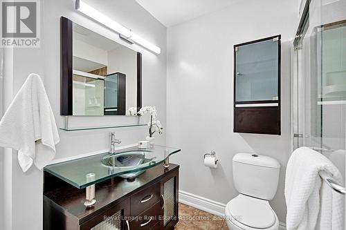 23 Madrid Crescent, Brampton, ON - Indoor Photo Showing Bathroom