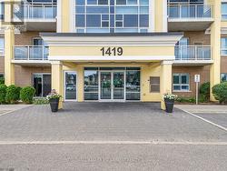 201 - 1419 COSTIGAN ROAD  Milton, ON L9T 2L4