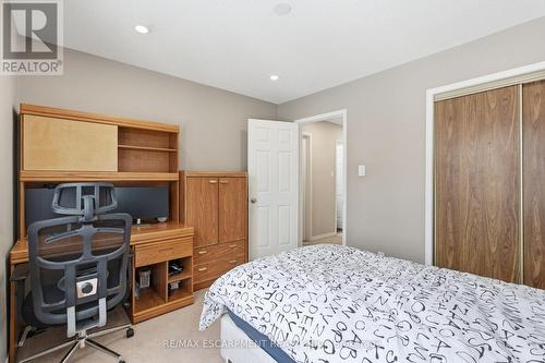757 Constellation Drive, Mississauga, ON - Indoor Photo Showing Bedroom