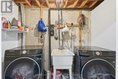 757 Constellation Drive, Mississauga, ON - Indoor Photo Showing Laundry Room