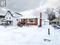 52 OAK STREET  Port Colborne (Main Street), ON L3K 4S6