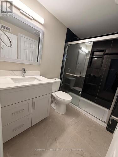 4423 Glen Erin Drive, Mississauga, ON - Indoor Photo Showing Bathroom