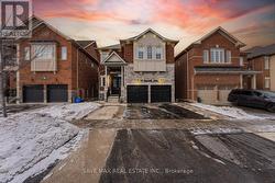 17 MONARCH DRIVE  Halton Hills, ON L7G 0H9