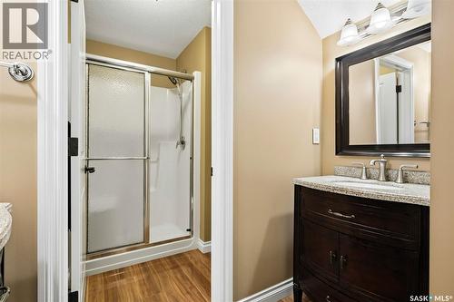 2419 Jameson Crescent, Regina, SK - Indoor Photo Showing Bathroom