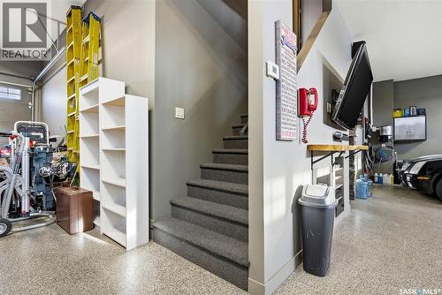 2419 Jameson Crescent, Regina, SK - Indoor