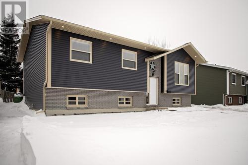 54 Raynham Street  Gander, NL A1V 2N2