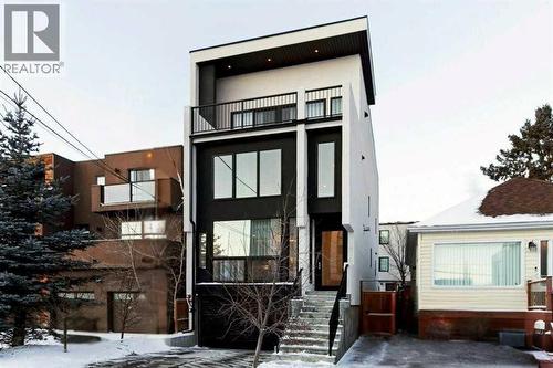 1710 35 Avenue SW  Calgary, AB T2T 2B7