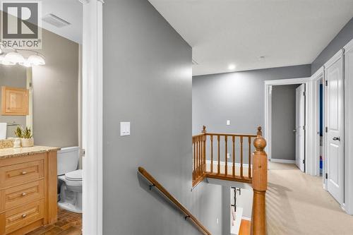 16 Woodacres Drive Sw, Calgary, AB - Indoor Photo Showing Other Room