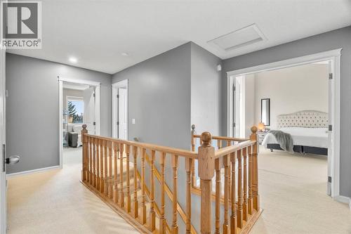 16 Woodacres Drive Sw, Calgary, AB - Indoor Photo Showing Other Room