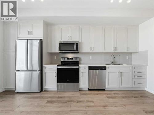 405, 500 Auburn Meadows Common SE  Calgary, AB T3M 3P5