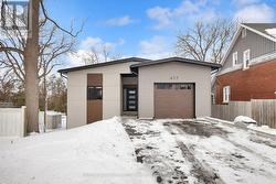 BSMT - 417 ATHOL STREET  Whitby, ON L1N 3Z5