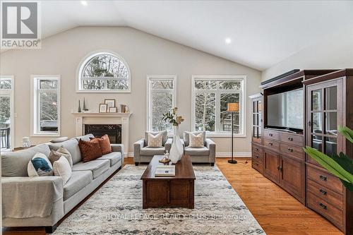 6409 Western Skies Way, Mississauga, ON - Indoor Photo Showing Living Room With Fireplace