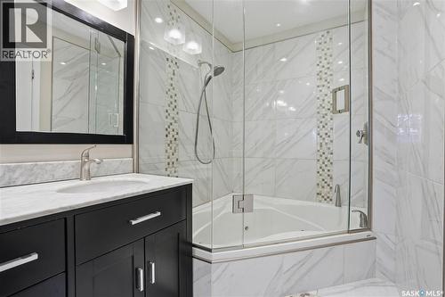 19 Martin Crescent, Regina, SK - Indoor Photo Showing Bathroom