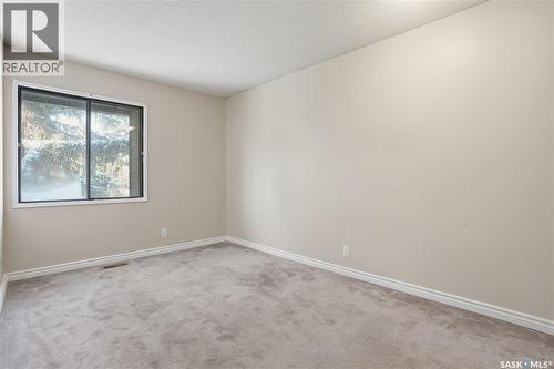 19 Martin Crescent, Regina, SK - Indoor Photo Showing Other Room