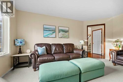 63 Douglas Park Boulevard Se, Calgary, AB - Indoor Photo Showing Living Room