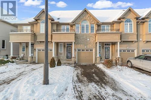22 FOREST VALLEY CRESCENT  Hamilton, ON L9H 0A7