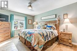 Bright primart bedroom - 