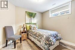 Lower level bedroom - 