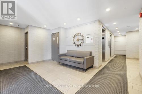 1004 - 40 Arthur Street E, Ottawa, ON - Indoor Photo Showing Other Room