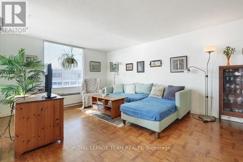 1004 - 40 Arthur Street E, Ottawa, ON - Indoor Photo Showing Other Room