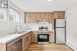 24 OTTAWA STREET  St. Catharines (Downtown), ON L2R 1Y9