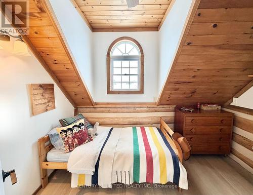 1074 First Line, Douro-Dummer, ON - Indoor Photo Showing Bedroom