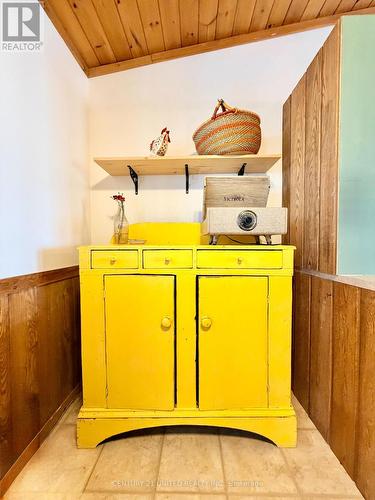 1074 First Line, Douro-Dummer, ON - Indoor Photo Showing Other Room