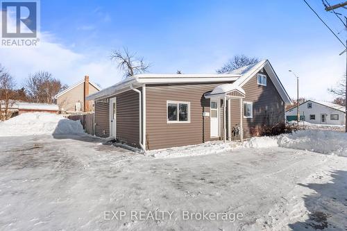 254 SIDNEY STREET  Quinte West (Trenton Ward), ON K8V 2T6