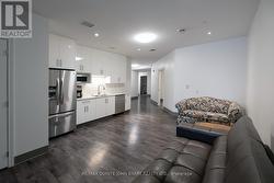 Shared Common Room - 