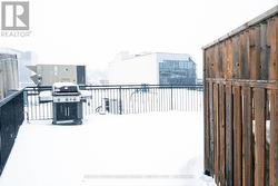 Shared Common Room - 