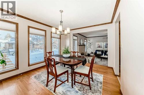 128 Dickenson Crescent, Red Deer, AB - Indoor Photo Showing Dining Room