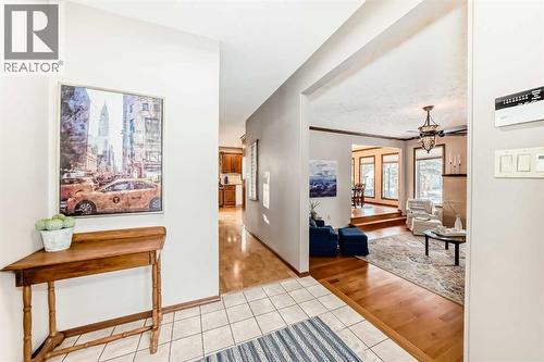 128 Dickenson Crescent, Red Deer, AB - Indoor Photo Showing Other Room