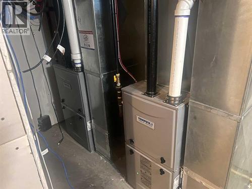 107 Poplar Avenue, Trochu, AB - Indoor Photo Showing Basement