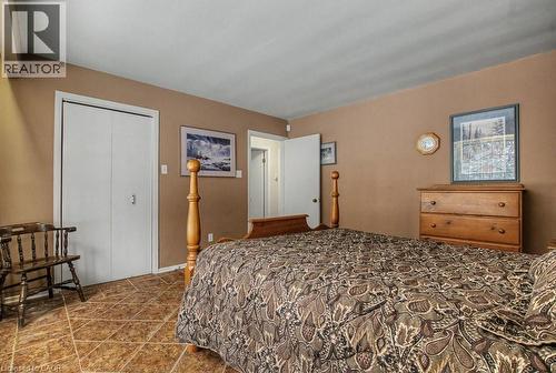 310 Riverbank Drive, Cambridge, ON - Indoor Photo Showing Bedroom