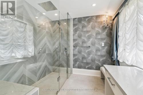36 Pioneer Trail, Barrie, ON - Indoor Photo Showing Bathroom