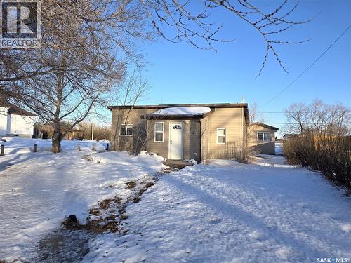 792 Saskatchewan Avenue, Milden, SK - Outdoor