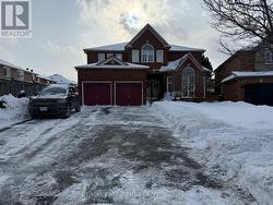 4 TALL OAKS PLACE  Brampton, ON L6R 1V1