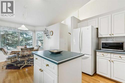 312 Prominence Heights Sw, Calgary, AB - Indoor Photo Showing Kitchen