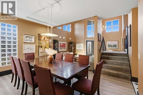 64 Patterson Mews Sw, Calgary, AB - Indoor Photo Showing Dining Room