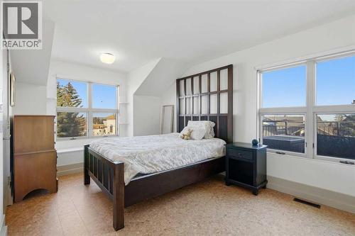 64 Patterson Mews Sw, Calgary, AB - Indoor Photo Showing Bedroom