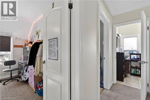 91 Royal Avenue, Hamilton, ON - Indoor Photo Showing Other Room