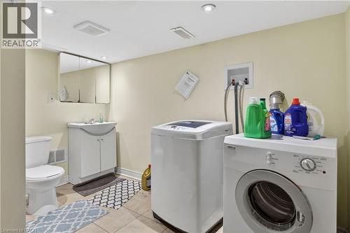 91 Royal Avenue, Hamilton, ON - Indoor Photo Showing Laundry Room