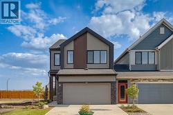 89 Heartwood Lane SE  Calgary, AB T3S 0R7
