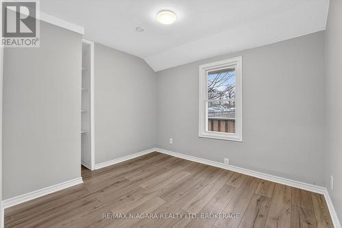 40 Longtent Avenue, Fort Erie (Lakeshore), ON - Indoor Photo Showing Other Room