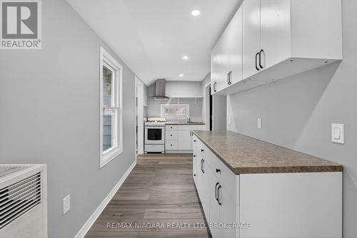 40 Longtent Avenue, Fort Erie (Lakeshore), ON - Indoor Photo Showing Other Room