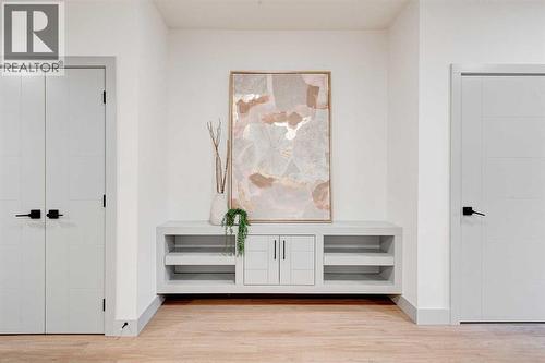 4615 82 Street Nw, Calgary, AB - Indoor Photo Showing Other Room