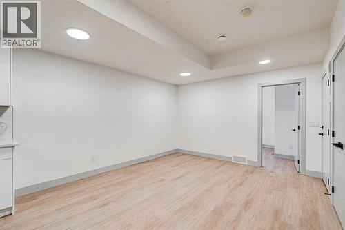 4615 82 Street Nw, Calgary, AB - Indoor Photo Showing Other Room