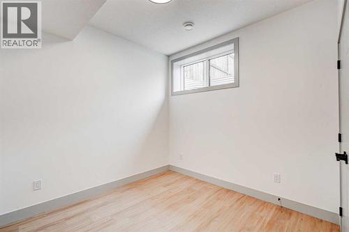 4615 82 Street Nw, Calgary, AB - Indoor Photo Showing Other Room